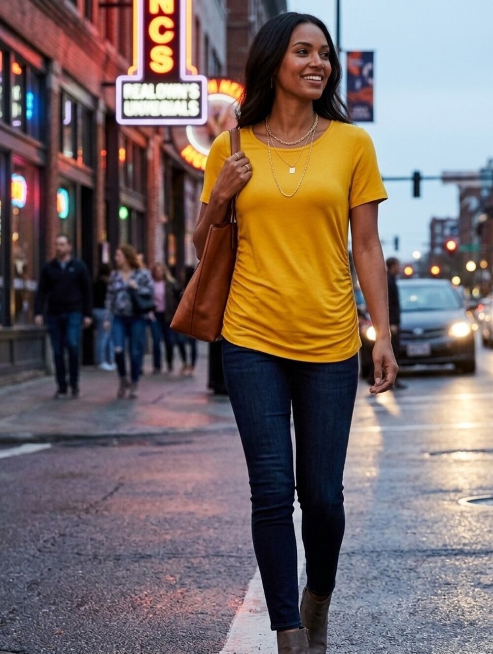 Peter Nygard Vibrant Gold Short Sleeve Top(PTP 23½" L 29")